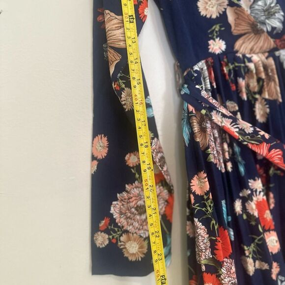 PrettyLittleThing Pink Blue Long Sleeve V-Neck Sheath Dress - Picture 10 of 10